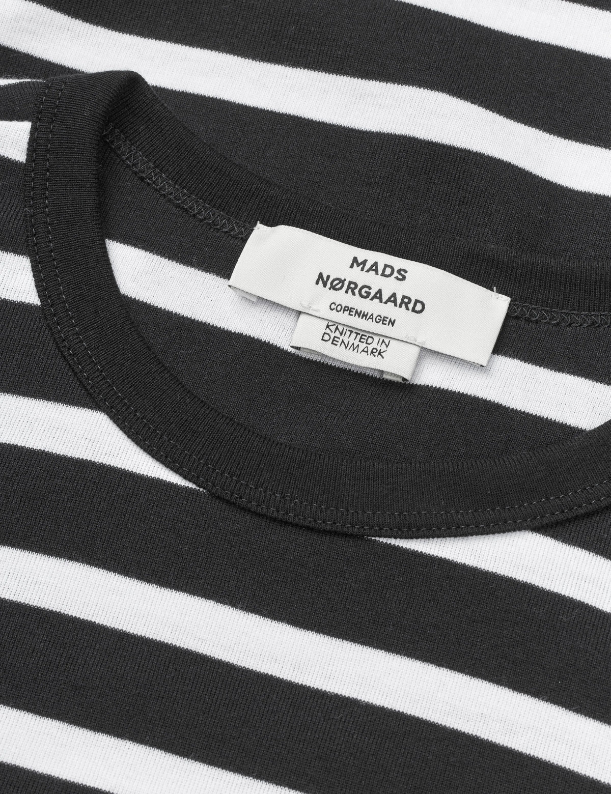 Black/White